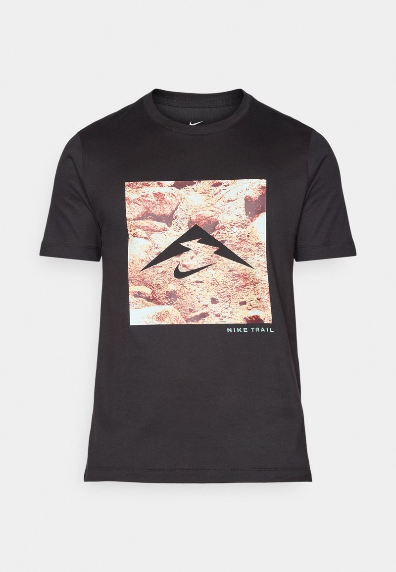 Nike Trail Lava Loops T-Shirt